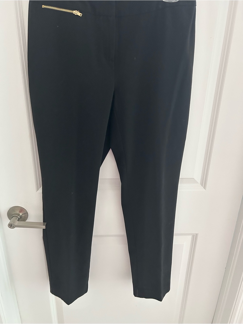 Ellen Tracy Black Ankle Pants with Gold Zip Accent - Picture 2 of 8